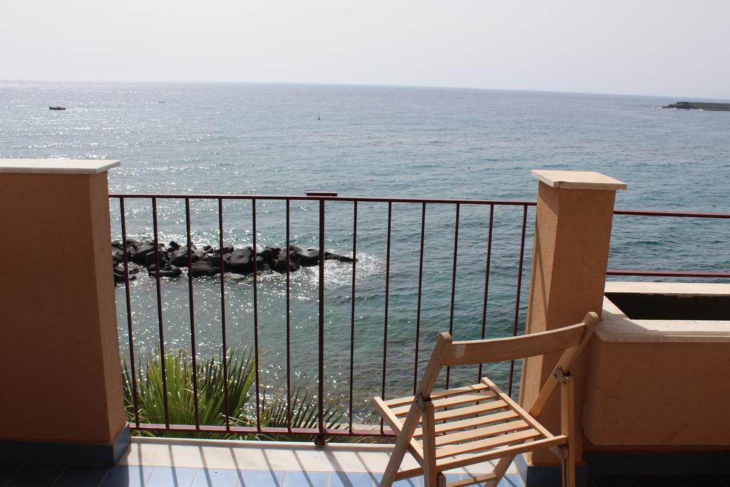 Appartamento Vista D'Incanto Giardini Naxos Εξωτερικό φωτογραφία
