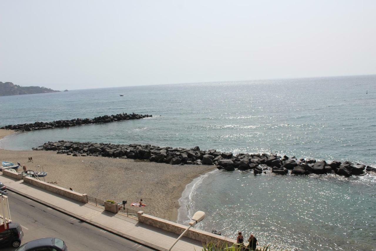 Appartamento Vista D'Incanto Giardini Naxos Εξωτερικό φωτογραφία